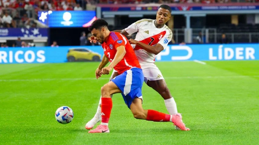 Perú y Chile empataron sin goles