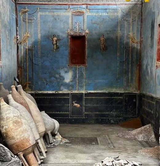 Descubren una misteriosa sala azul en Pompeya