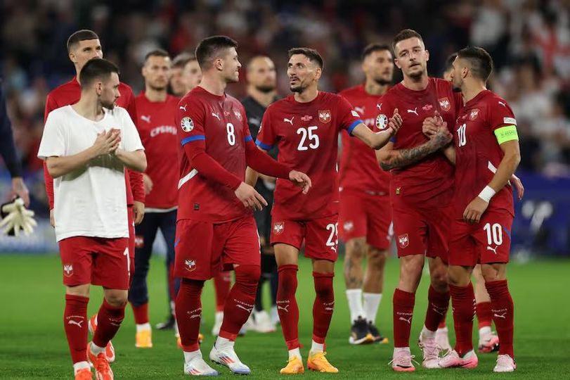 Serbia amenazó con abandonar la Eurocopa