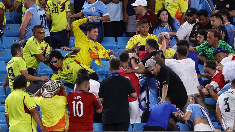 Final caótico luego de la eliminación de Uruguay